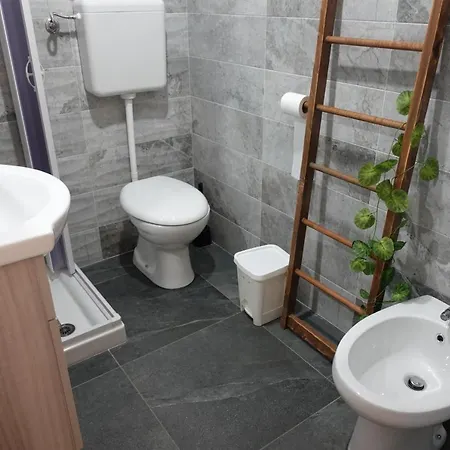 Imperial Bed & Breakfast 3*